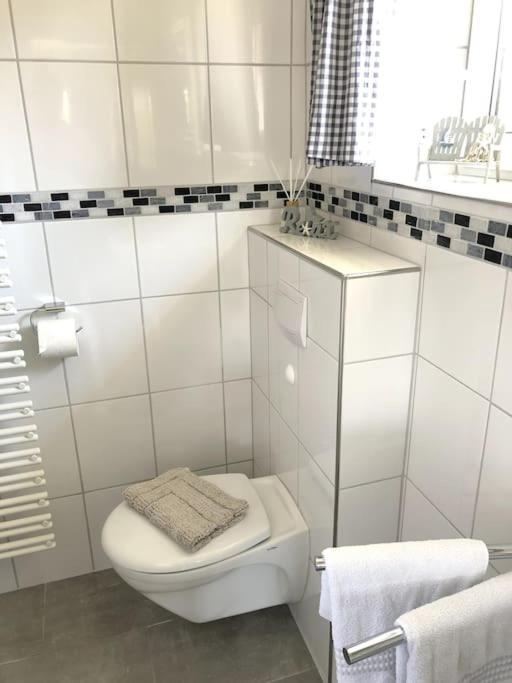 "Kleine 4" Idyllisches Tinyhouse An Der Nordsee Norden Zewnętrze zdjęcie